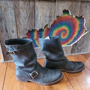 Frye Veronica 9.5 black boots.